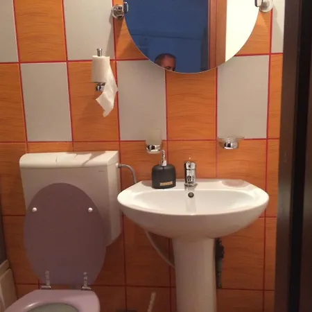 Julius Guest house 3*